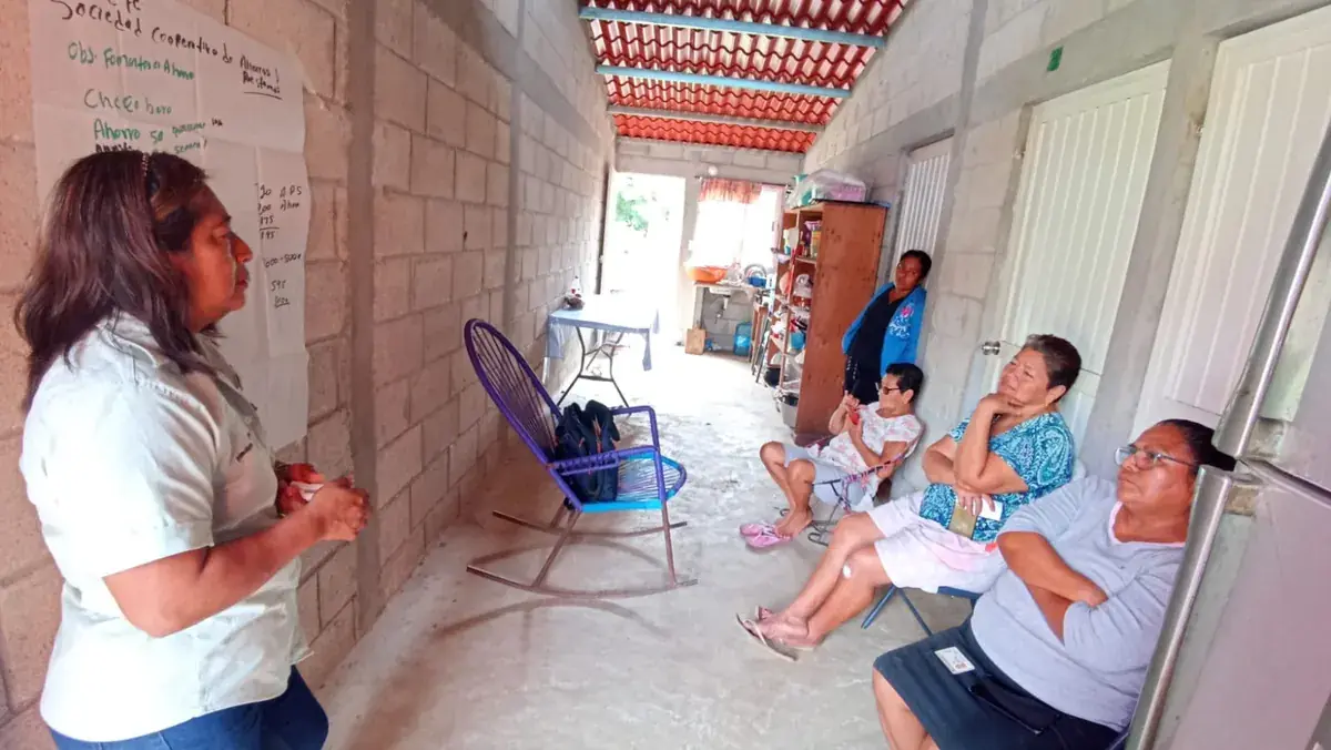 Sesi&oacute;n de ahorro comunitario en Cuauht&eacute;moc, Centla